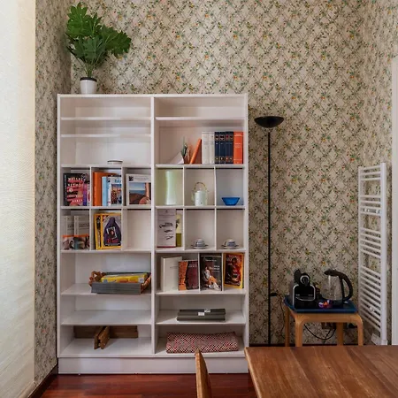 The Charming House - Pantheon Lägenhet *