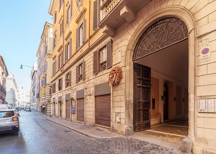 The Charming House - Pantheon Apartmán *