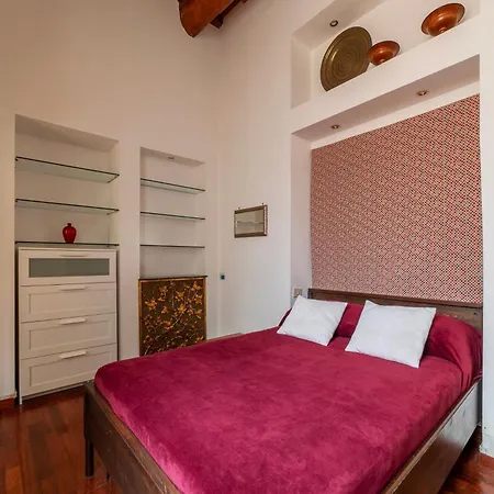 Apartament The Charming House - Pantheon Rzym